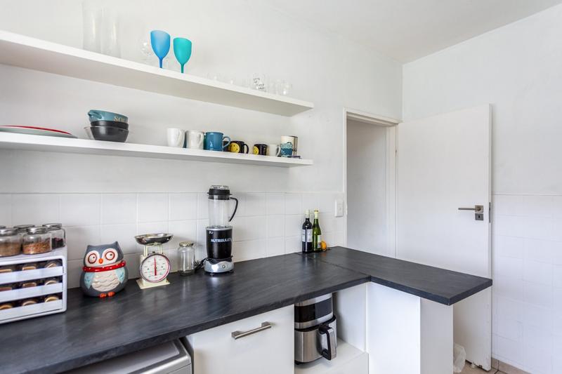 2 Bedroom Property for Sale in Gardens Western Cape